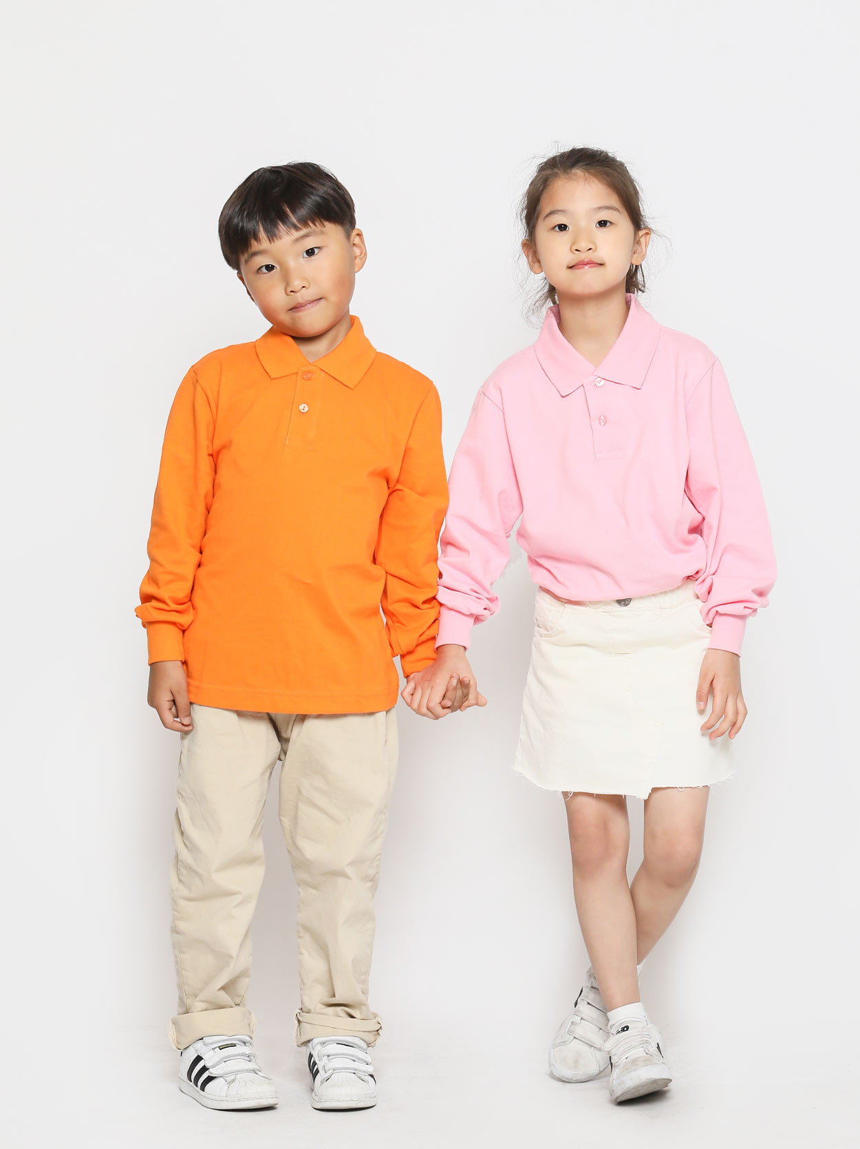 �Ƶ�����ī��Ƽ